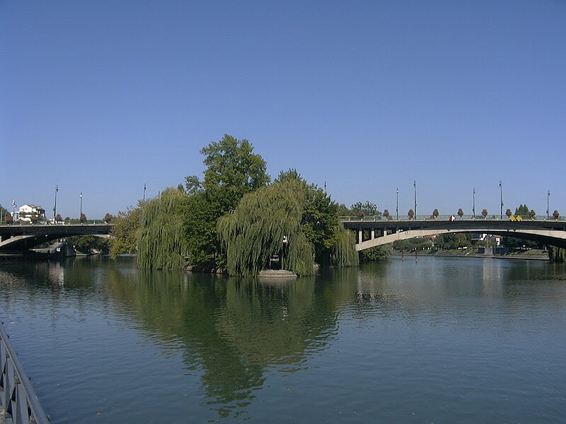 Archivo:Pont 2003.JPG