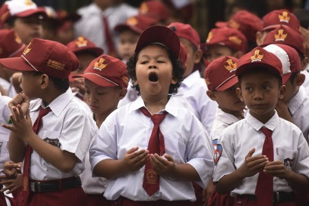 Full Day School, Mendidik atau Membebani ?
