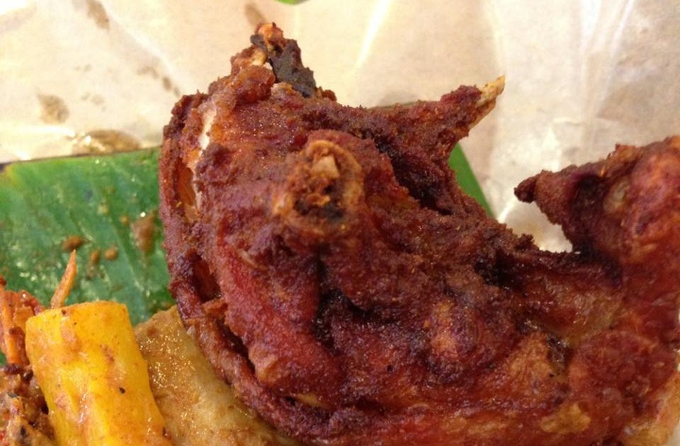 Tempat Makan Sedap Di Malaysia: 7 Nasi Kukus Ayam Berempah 