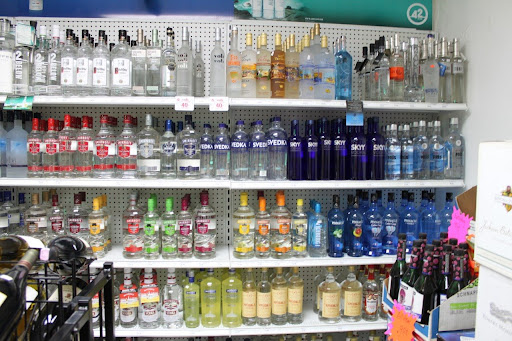 Liquor Store «Big Game Liquors», reviews and photos, 930 S Le Jeune Rd, Miami, FL 33134, USA