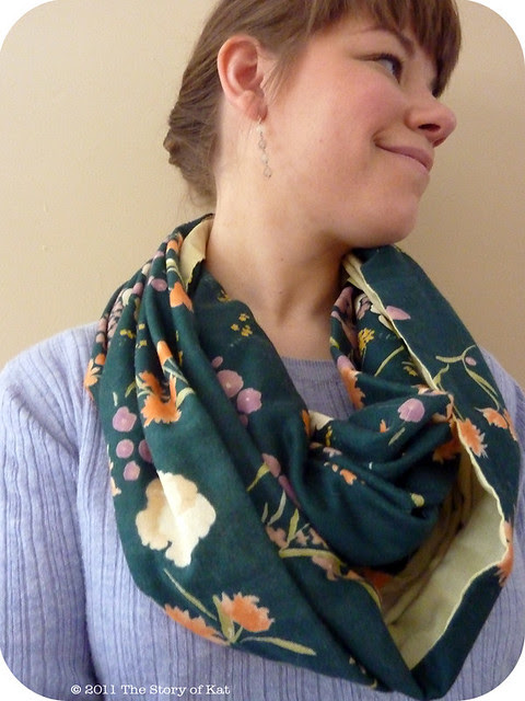 The Story of Kat: The Figure 8 Scarf