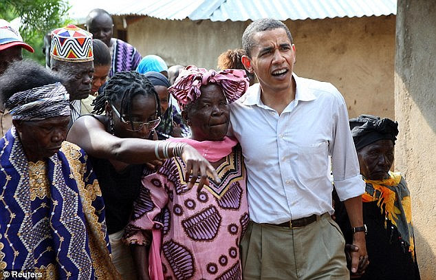 Obama dances with his grandmother on Kenya trip