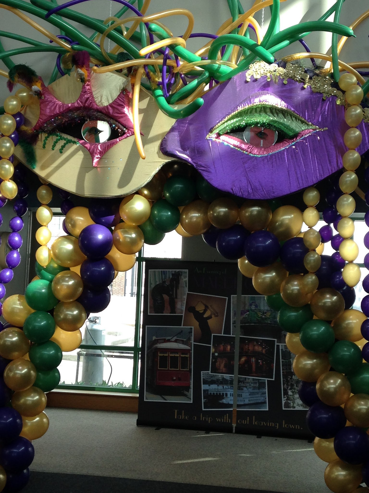 st patricks day party supplies near me