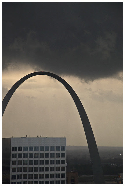 2011-05-25 downtown storms 2