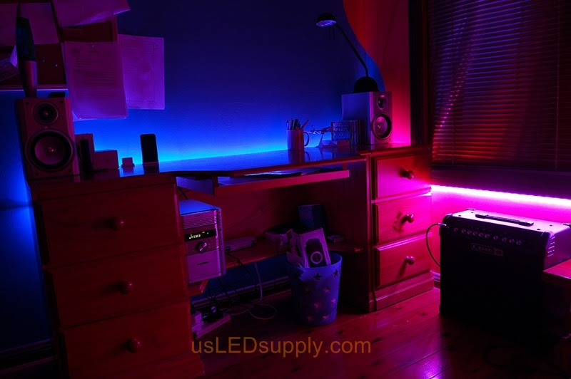 Featured image of post Cute Bedroom Led Lights Room Decor - String lights decorating ideas have become an increasingly popular trend.