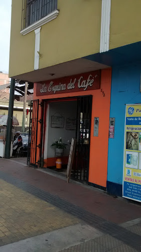 Av. Angamos 898, Surquillo 15047, Perú