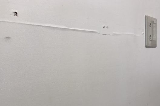 賃貸 壁紙 剥がれた 湿気 賃貸 壁紙 剥がれた 湿気 Gambarsaekjg