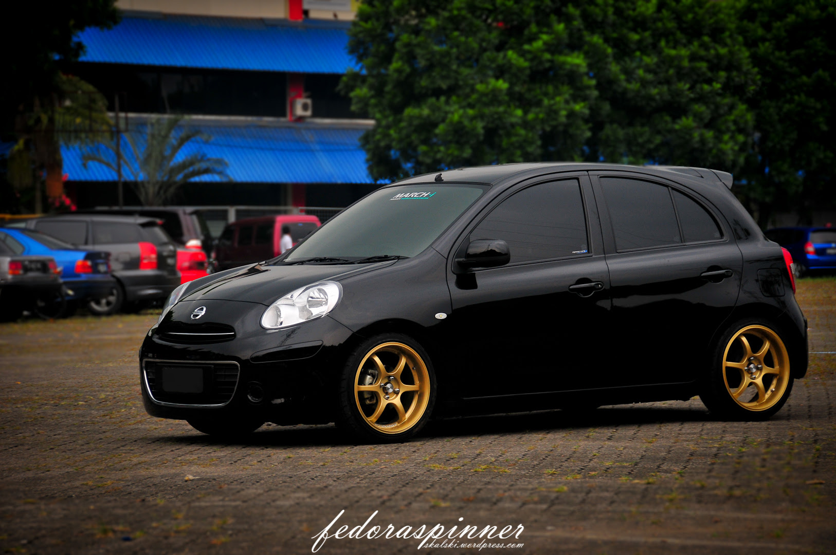 Nissan Micra k13 stance