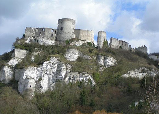 Boris Indrikov’s medieval bicycle from Château Gaillard