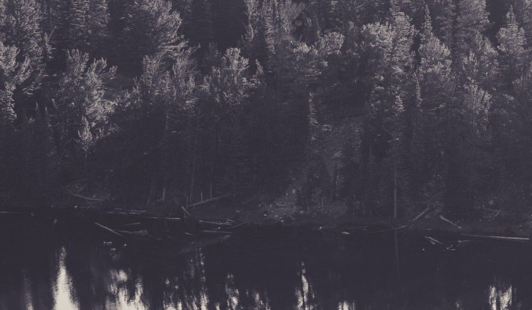Black And White Iphone Wallpaper 4k