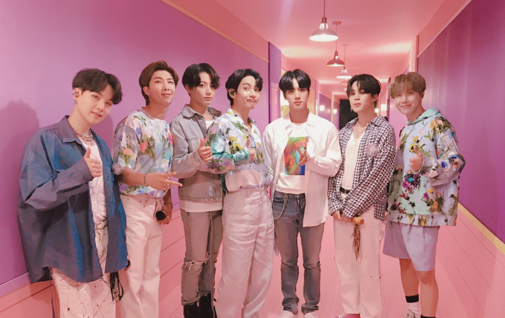 Bts Group Photo Pink - btsae