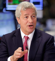 Jamie Dimon of JPMorgan Chase is trying to mend relationships with regulators.