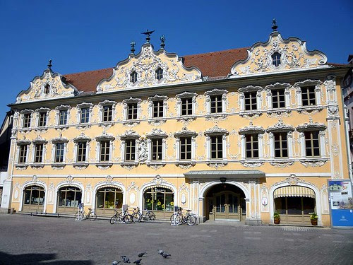 Falkenhaus