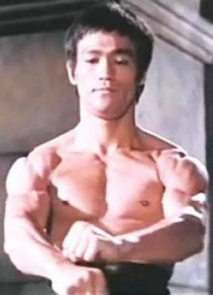 Rare Photographs of Bruce Lee