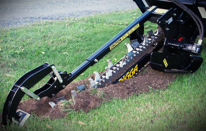 Compact tractor attachments: Digga trencher