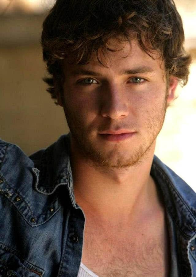 MALE CELEBRITIES: 6 Gorgeous Pictures of Jeremy Sumpter
