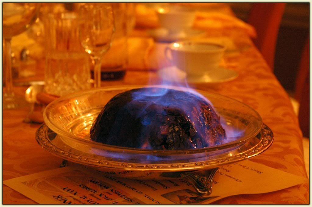 Christmas Pudding Flambé