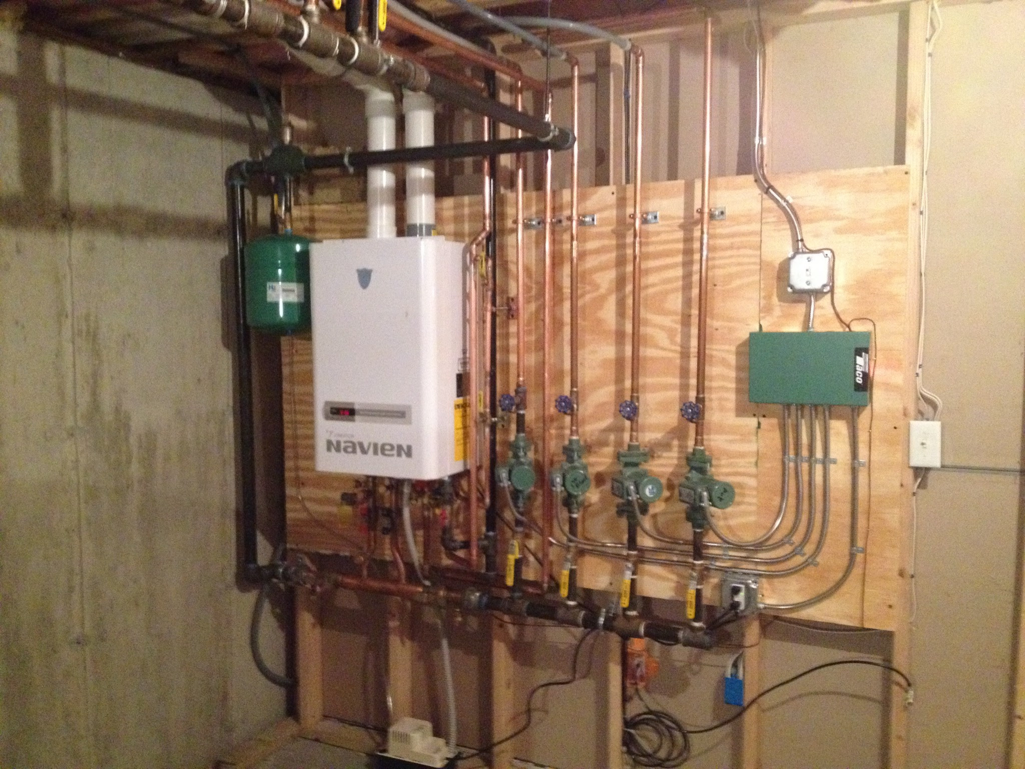 tankless-hot-water-heater-and-boiler-combi
