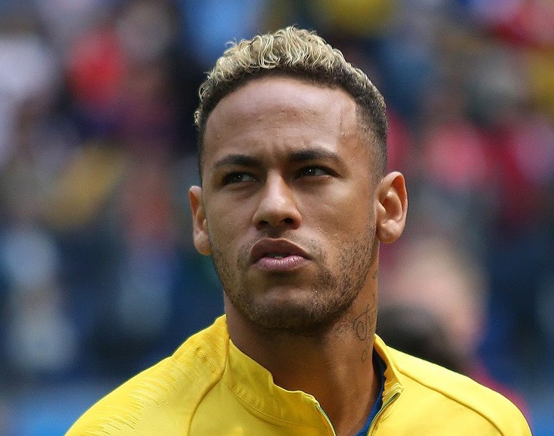 LOS 15 MEJORES FUTBOLISTAS DEL MUNDO