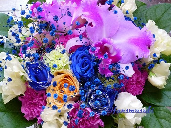 カトレアのブーケ 特別な日を最高の花で彩る花屋 花むすび