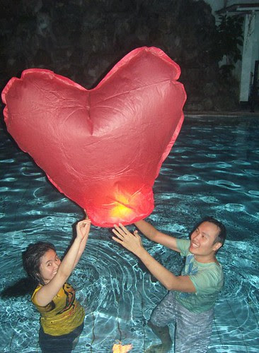 heart-paper-lanterns