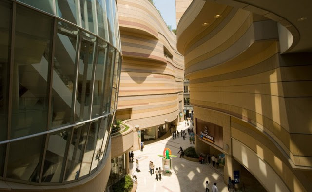 Namba Parks 13