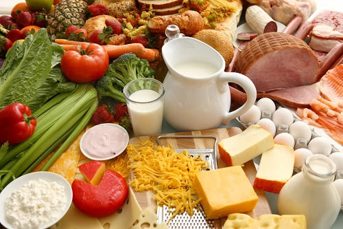 Chế độ ăn uống dinh dưỡng cho người bệnh thoái hóa đốt sống cổ- PHCN Hữu  Nhân