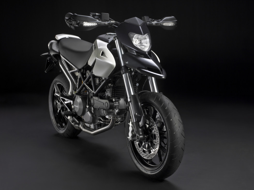 Racing Cafè: Ducati Hypermotard 1100 S Black Hy Evo 977 