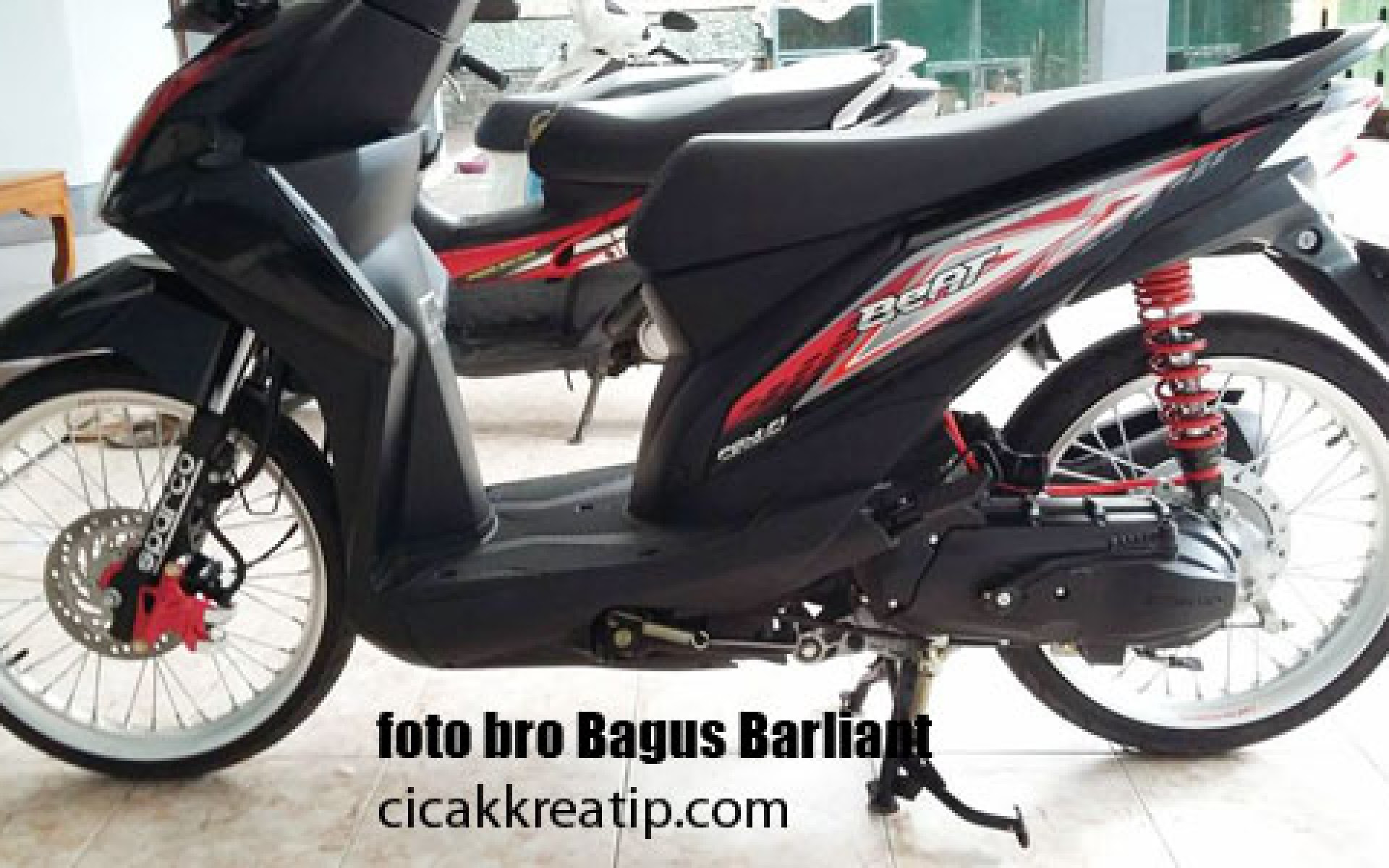 Modifikasi Honda Beat Fi Hitam