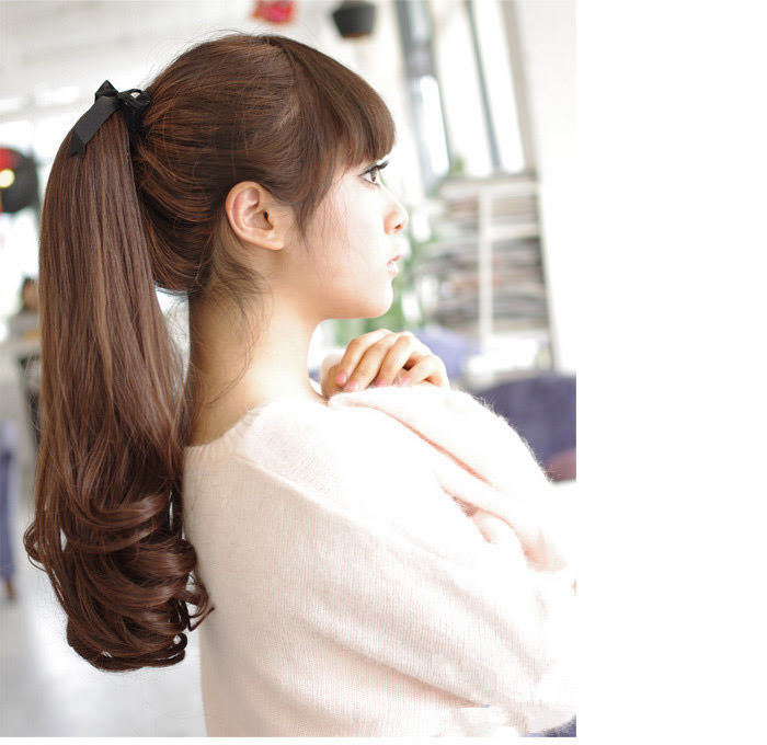 髪の毛 量が多い ストレート