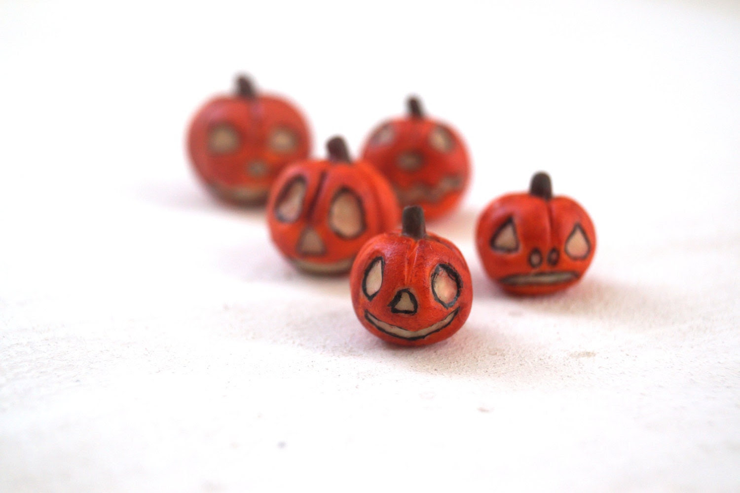 Halloween Spooky Pumpkins Jack o Lantern Handmade Glow In The Dark, Set Of 5 Miniature Polymer Clay - PolymerClayProject Halloween Spooky Pumpkins Jack o Lantern Handmade Glow In The Dark, Set Of 5 Miniature Polymer Clay - PolymerClayProject