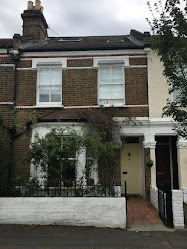 Goodenough Guesthouse Hotel