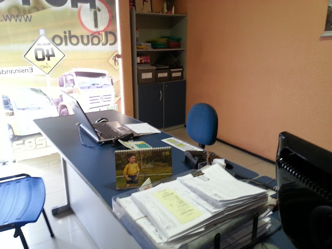 Número de telefone de Auto Escola Cláudio Filial