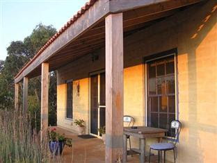 Dee's Villa Bed & Breakfast Wattle Flat