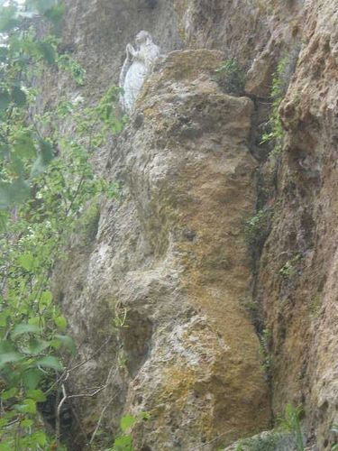 Résultat de recherche d'images pour "Le tombeau de Marie-Madeleine découvert en France"