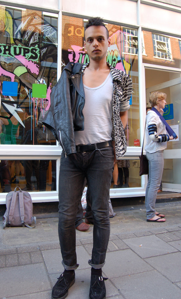 THE STYLE SCOUT - London Street Fashion: August 2008