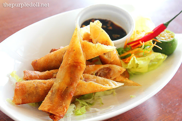 Cheesy Sisig Lumpia (P155)