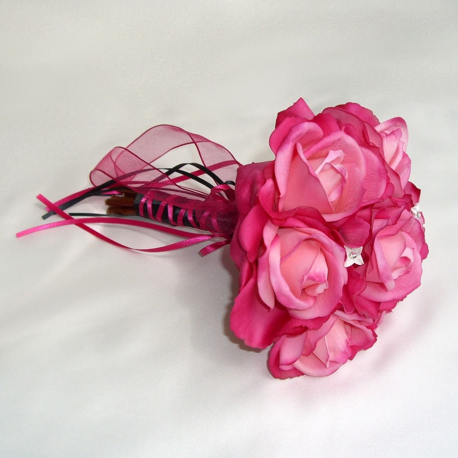 Sparkling Lily Rose Bouquet - Small Size