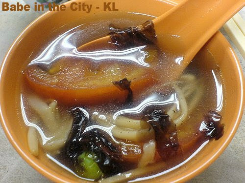 YFK - seaweed soup