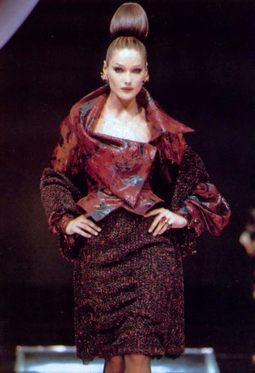 MAALI: The 90's Fashion