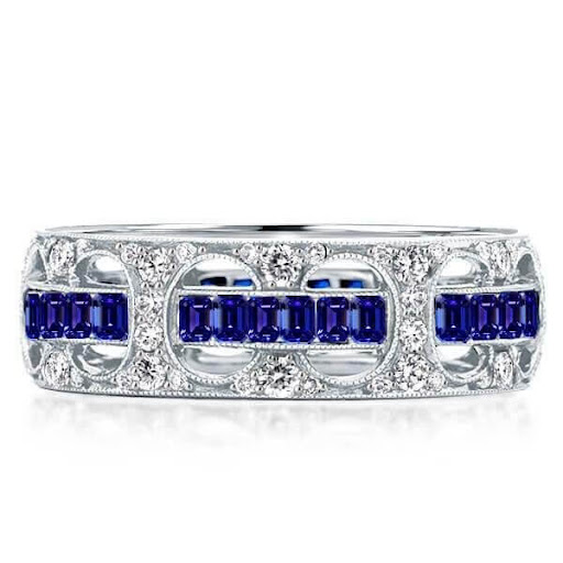 8 WAYS TO GET THE MOST FOR YOUR MONEY WHEN BUYING A CHEAP WEDDING RING