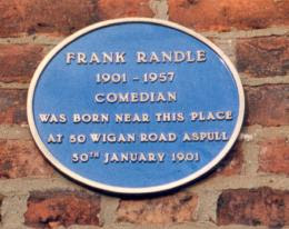 Blue  Plaques IRMCK3h5_u0TNZPiG6RUBPMKveokDqt1VPbxuy_yxinOlpWVG1GAsKPSuRoix8IwHUAviqjS3bVXe60C7vx1TG_CVpnmYw