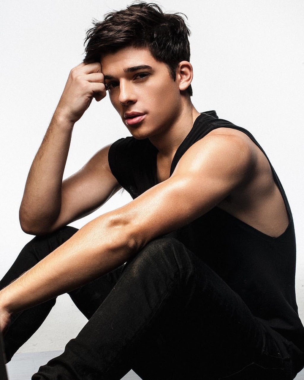MALE CELEBRITIES: Sean O'Donnell looking gorgeous and sexy in new ...