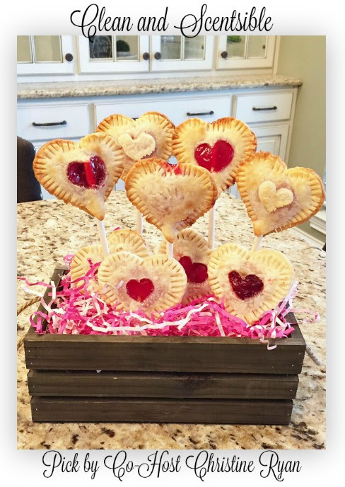 Valentines-Day-Pie-Pops