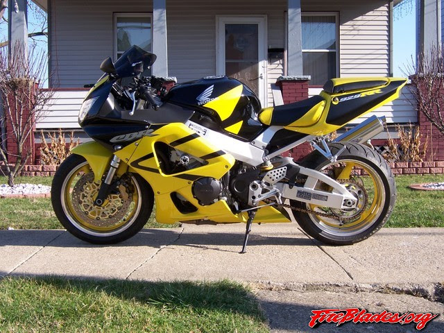 World Top Bikes Honda CBR Fireblade Super Bikes