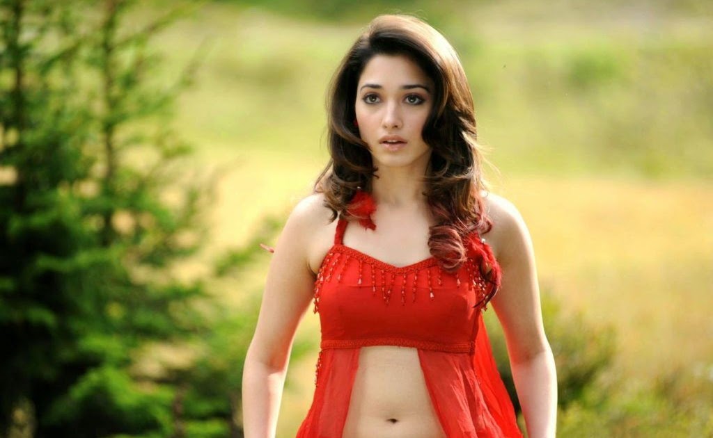 Tamanna Bhatia Biography And Images | Goddess in Sexy