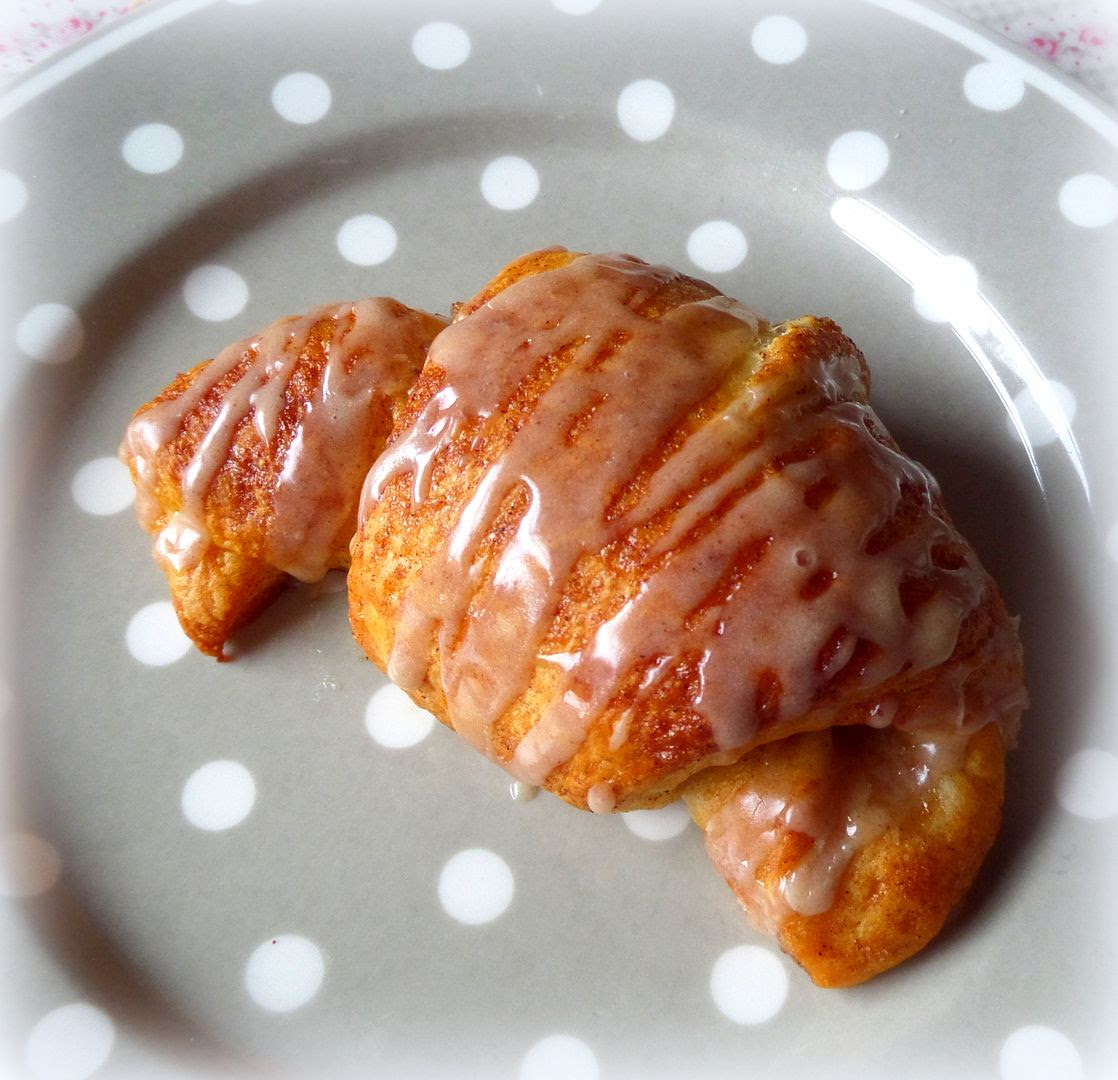Spiced Apple Croissants Spiced Apple Croissants