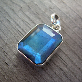 faceted labradorite pendant