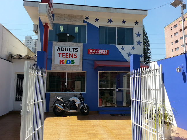 Seven Idiomas - Vila Leopoldina - Teens Adultos - Programa Bilíngue para Colégios - São Paulo