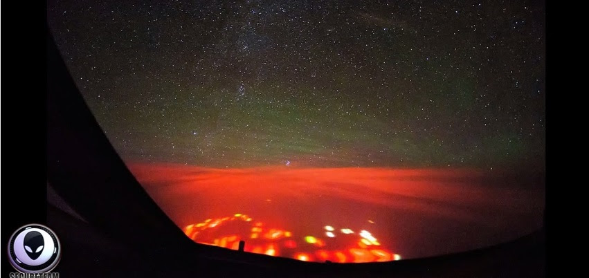 RedGlowPacific2.jpg RedGlowPacific2.jpg